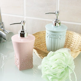 European Style  Kitchen Bathroom Accessories Carving Soap and Lotion Dispenser  Hand Lotion and Essential Oils Bottle